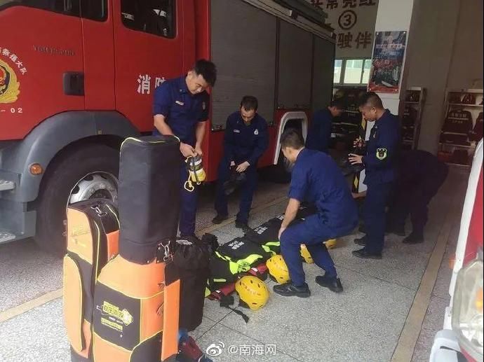 雨水|热带低压携雨水“访”琼，海南消防“蓝朋友”严阵以待