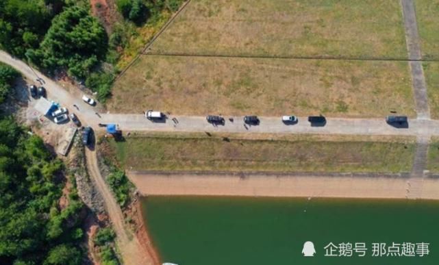  连环|“跟打仗一样，我活一辈子也没见过”，千人围捕曾春亮，江西连环杀人案后续