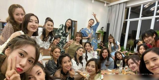  舞台|在第一轮《乘风破浪的姐姐》中，有一些高兴，其他一些则很难到达