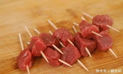 在家|还去什么烧烤摊,这串儿在家就能做