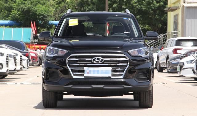 甩开|颜值不够价钱来凑,现代ix35跌破10万,依旧被哈弗H6甩开多条街!