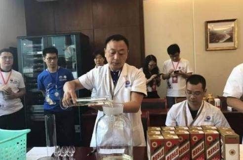 白酒|为什么酱香酒也是人工勾兑出来的?