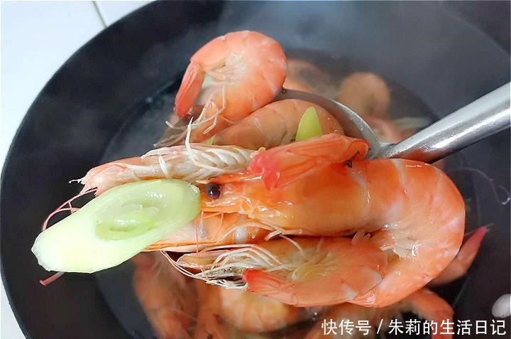 清水|清水煮虾,用不用剔虾线原来一直做错,难怪虾肉老,腥味重
