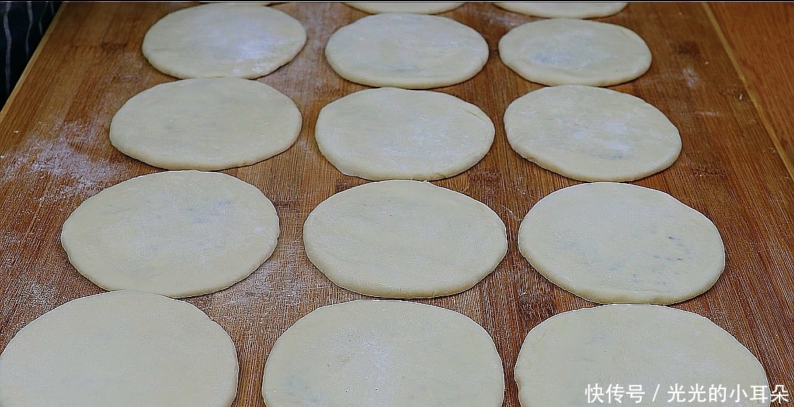 学会|自从学会面粉这样做,孩子天天点名要吃,我家一周吃7次,太香了