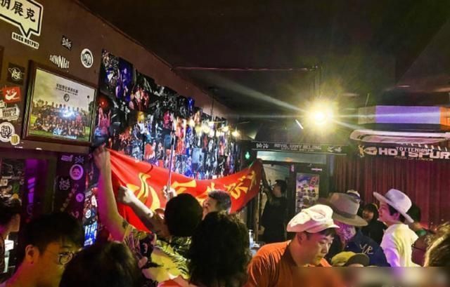  乐夏|《乐夏1》那些乐队，click15面临解散，九连还是没火！