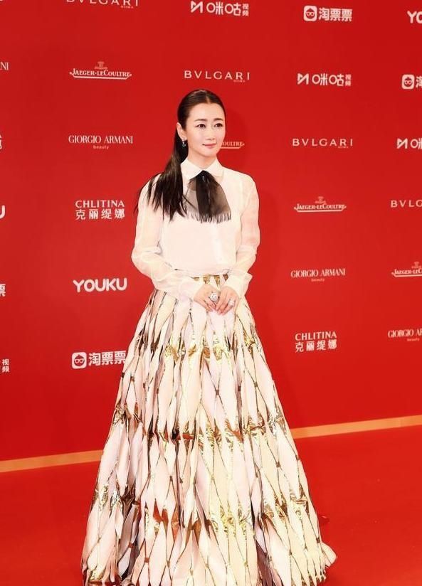 生子|影后赵涛，为了不变老20年不吃晚饭不生子，今42岁却像62岁