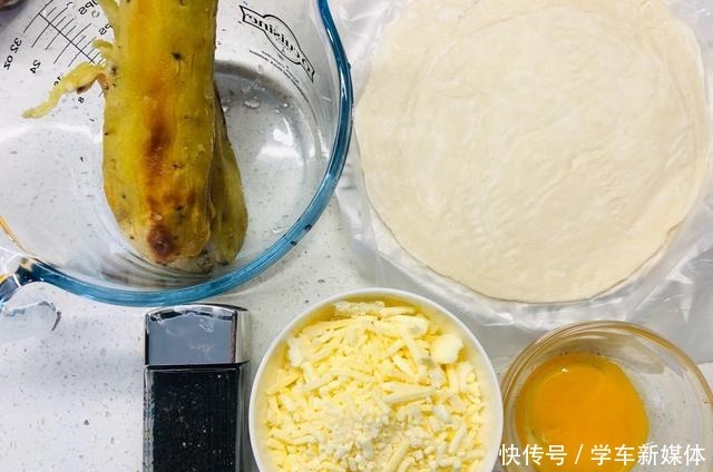 营养|用手抓饼就可以做的红薯芝士卷,用料简单营养好吃,早餐就吃它