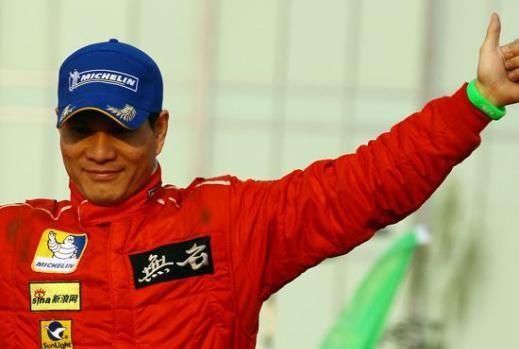  视频|长城炮出事了，越野居然会断拖车钩？