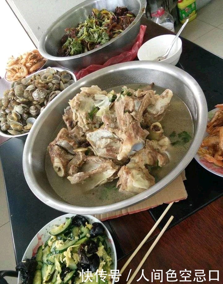 你家|点菜贪多、过度囤积 家庭食物浪费, 这些现象你家有吗?