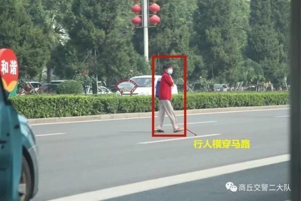 环境|看看都有那些人在破坏文明交通环境、你是否也在其中?