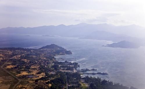  美国|美国欲租借越南金兰湾，越南政府内两派意见相左，爆发内讧