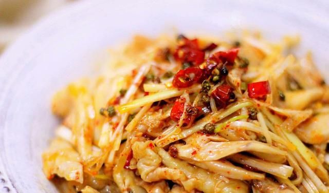  煲汤|入伏了，鸡肉别再煲汤了，煮一煮拌一拌，鲜香美味，全家都爱吃