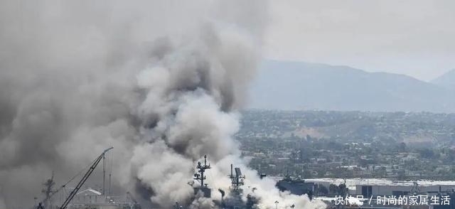  美国|三哥附体？美国两栖攻击舰突然爆炸着火！