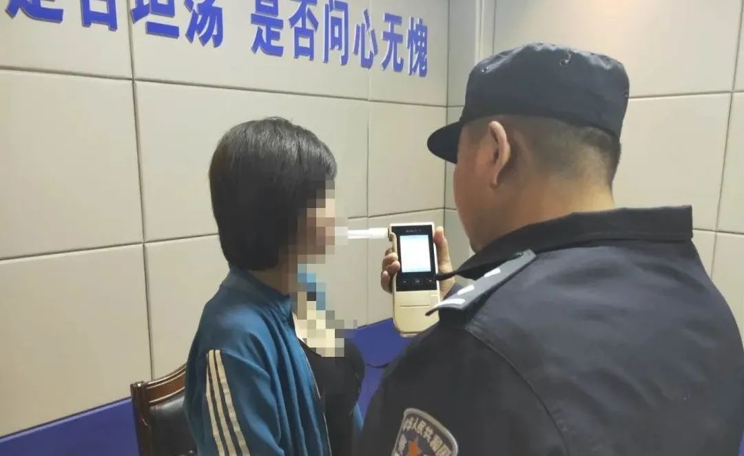  交警|临洮交警查获一起女子醉酒驾驶违法行为