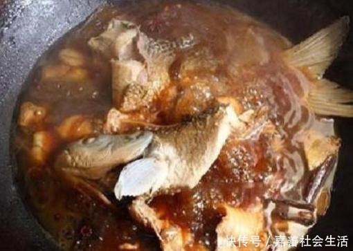万能|不管什么鱼都可以这样炖,“万能炖鱼法”鲜嫩滋补无腥味,超简单