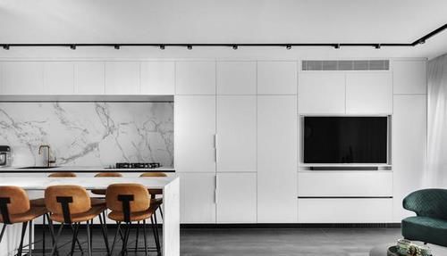  撞色|头一次见如此吸睛的撞色设计，极简空间+亮色单品，高级感爆棚