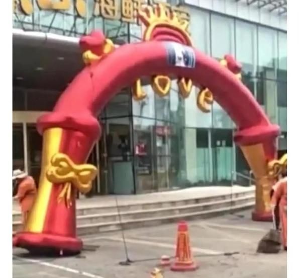  酒店|高考才10分钟，考场对面酒店放鞭炮！警情通报来了