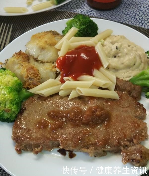 行家|吃自助餐,专门吃这4种食材,老板一看就知道你是个行家