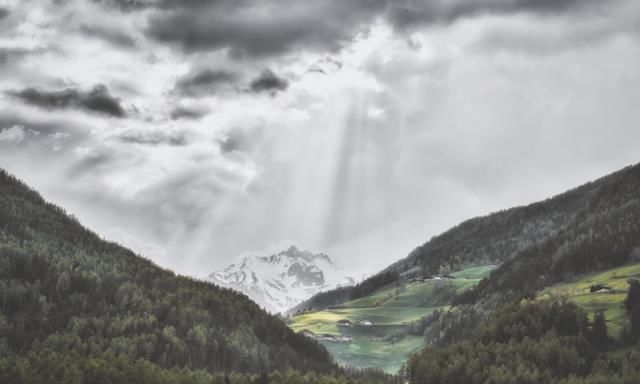  运势|8月贵人指点，鸿运当头，财帛不缺，旺上加旺的生肖