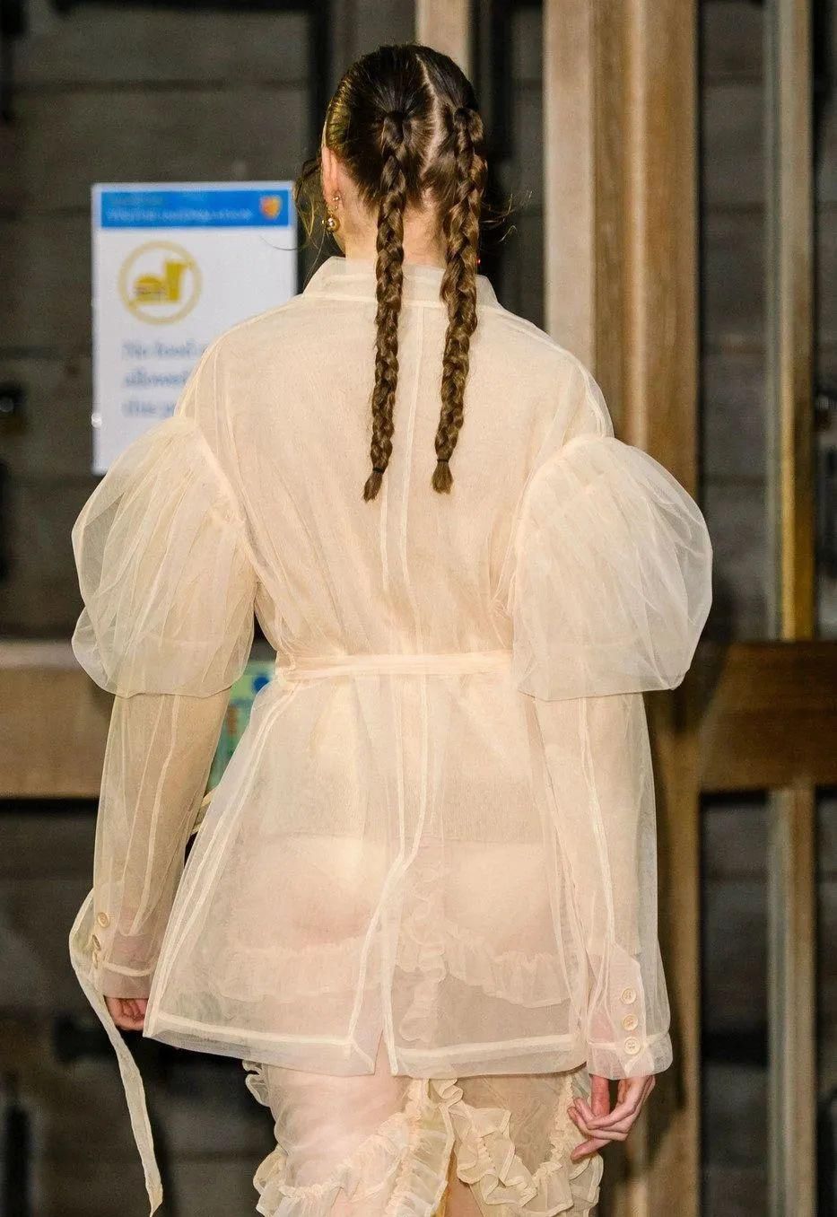 细节|时装背部细节表现丨绝对不能敷衍的背部设计