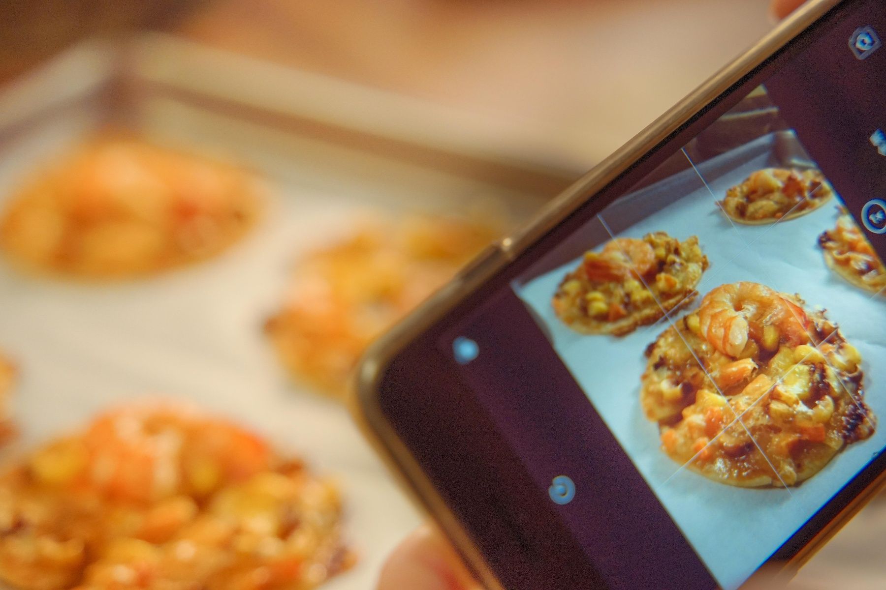 披萨|饺子皮竟有这样的吃法？一张一个披萨