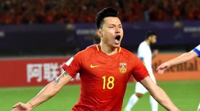  踢服|别骂国足了！在100年前，他们可以完虐日本、踢服英国