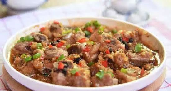  芥末|美食精选：豆豉蒸排骨，火爆大头菜，晶莹鹿筋球，芥末虾球的做法