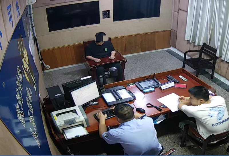  走投无路|私刻萝卜章骗了数百万投资失败的他想自首