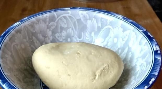 告诉|红薯枣糕怎么做最好吃,配方和做法告诉你,一卷一蒸,香甜又酥软