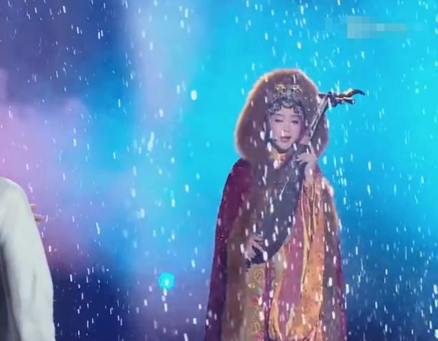  康震|李玉刚央视演王昭君，我却被康震的话圈粉了，昭君出塞并不是悲剧