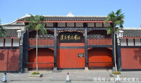 领导|他从红军指挥员变成泥瓦匠，解放后找到老领导，被重新安排了工作