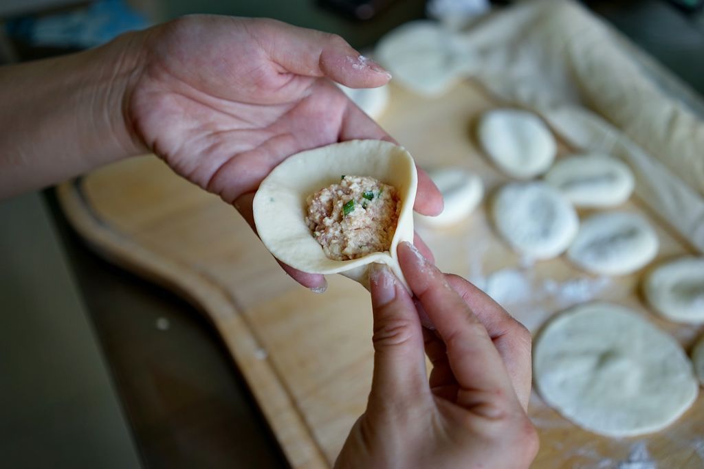 个个|记住这4个小技巧,蒸包子个个松软,还有手法图示,南方人都会了