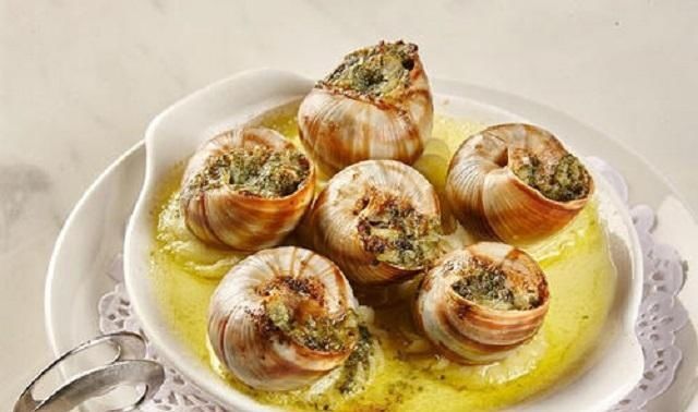 吃法|吃法式蜗牛时，别傻傻地问服务员要牙签，不然会被当成外行人