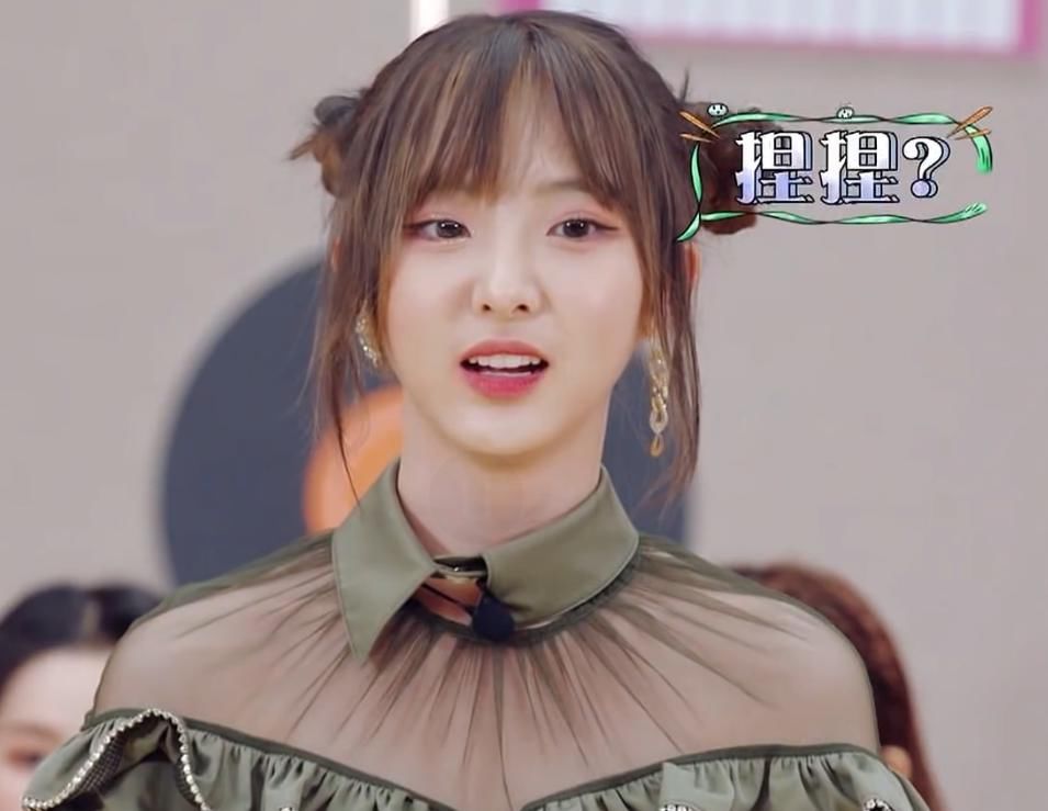  郑乃馨|硬糖少女nene郑乃馨和范丞丞斗舞，导演当场笑懵：真没包袱！