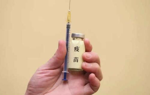 高峰|HPV病毒发病高峰的2个年龄段，女性要仔细看看，警惕宫颈癌