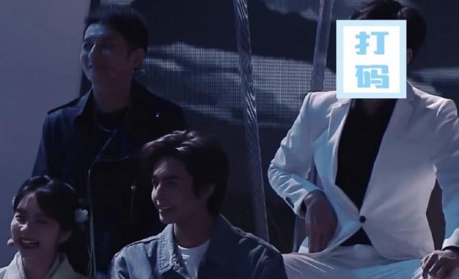  快乐|《快乐大本营》后期累了！没有删掉仝卓而是贴图，当初芒果台真捧他