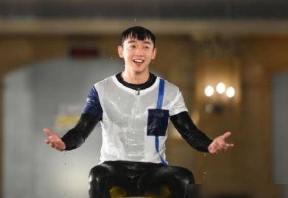  评论|郑恺7年跑男全勤100期，评论区大翻车，这届网友不好忽悠