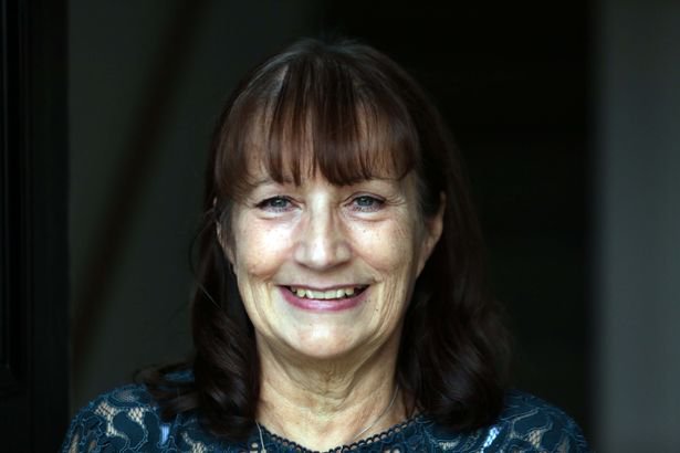 打工|女子25年前中2467万彩票继续上班，64岁仍在超市打工