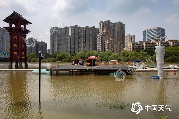 强降雨过程|淮河流域强降雨不停歇 南方将现大范围高温天气