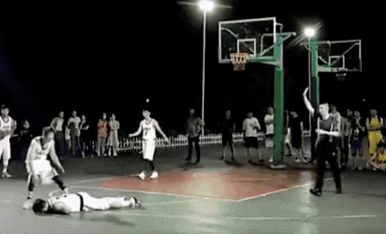  怀孕|噩耗让人心碎！27岁小伙打篮球猝死，他老婆才刚刚怀孕