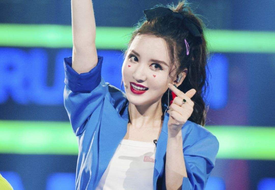  乘风破浪|宁静是小学班长，万茜全能ACE，黄圣依不娇气，张萌发千字长文评“姐姐”