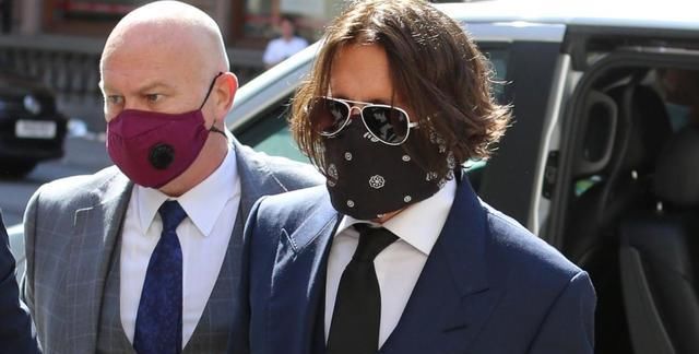  厕所|德普与前妻再战法庭！自曝曾被打到躲厕所过夜，女方还在床上大便