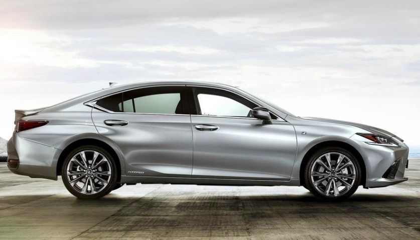  不错|?30岁开什么车？这4款是绝对首选，低调奢华还证明你混得不错