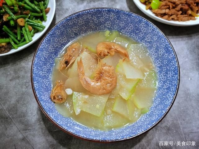 晚餐|三口之家的晚餐，花钱少，清淡营养不长胖，样样都美味！