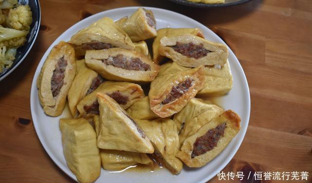 酿豆腐干|吃豆干,我家最爱这做法,加点肉馅越吃越香,吃了二十多年都不腻