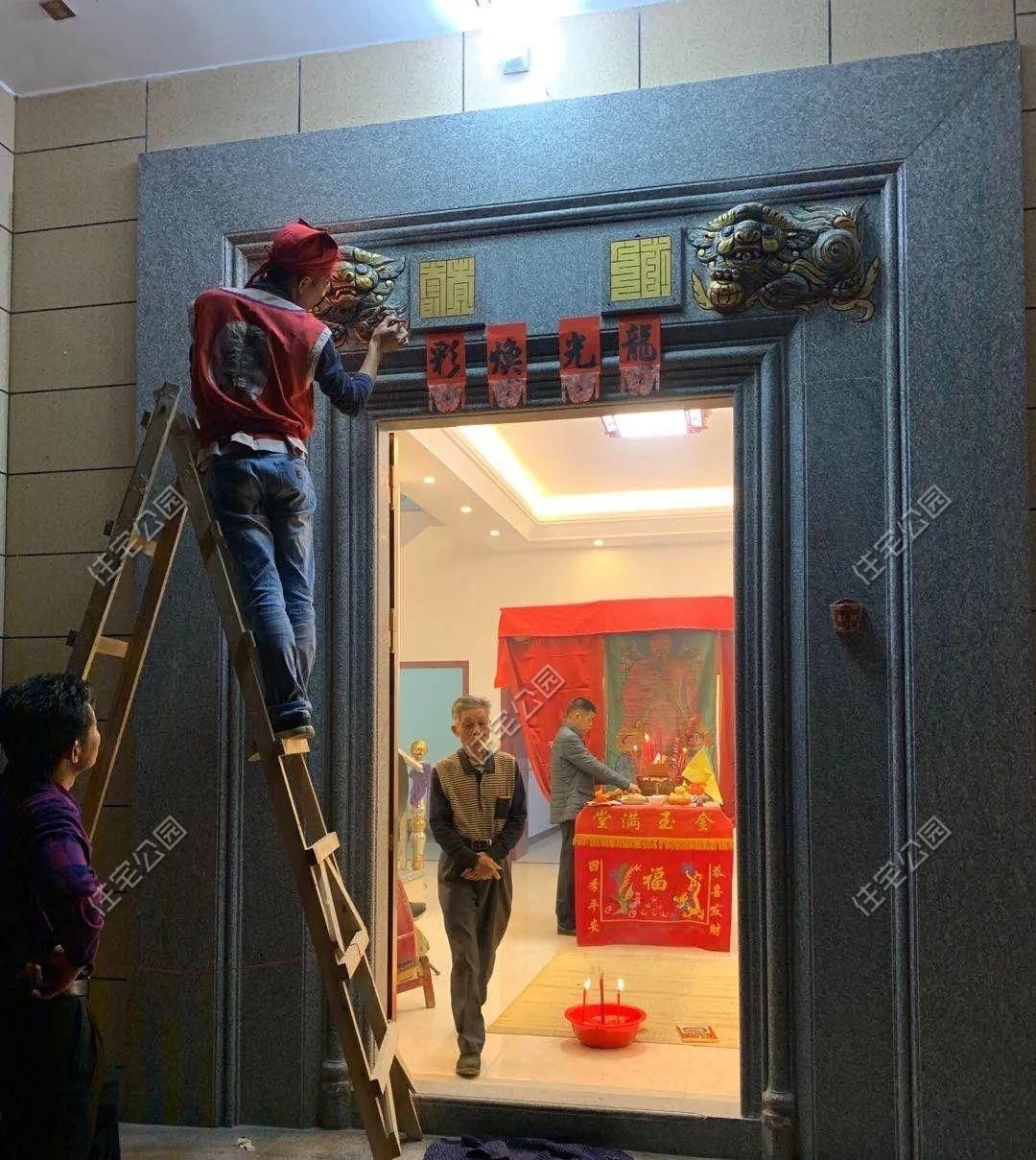 小伙|晒家丨广东这位95后小伙, 花75万为爷爷奶奶建房养老, 孝心太难得