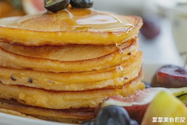  豆腐松饼|这早餐好吃还能瘦！有个平底锅就搞定，难怪这么火
