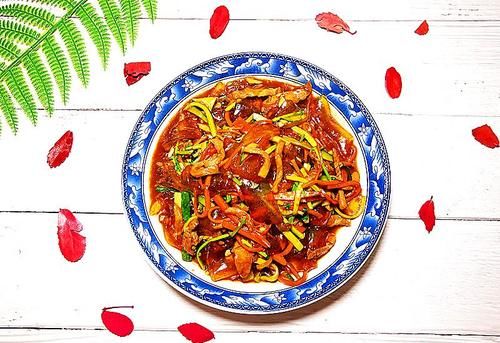 道菜|9月,我家爱上这道菜,5块钱就炒一大盘,端上桌全家齐点赞