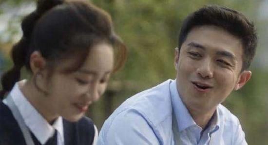  张嘉倪|“许幻山”、金晨、张嘉倪三人合照，美颜却“毁”了“许幻山”