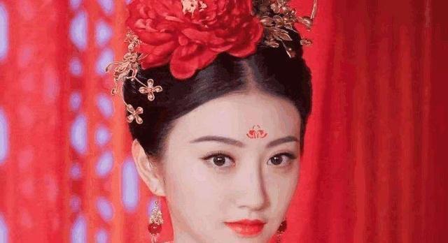 皇帝|皇帝让美人侍寝,美人表示身体不适,结果直接挽救一个朝代